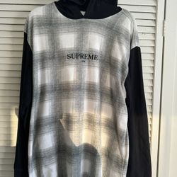 Supreme Men’s Hoodie 