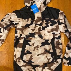 Men Columbia Windbreaker