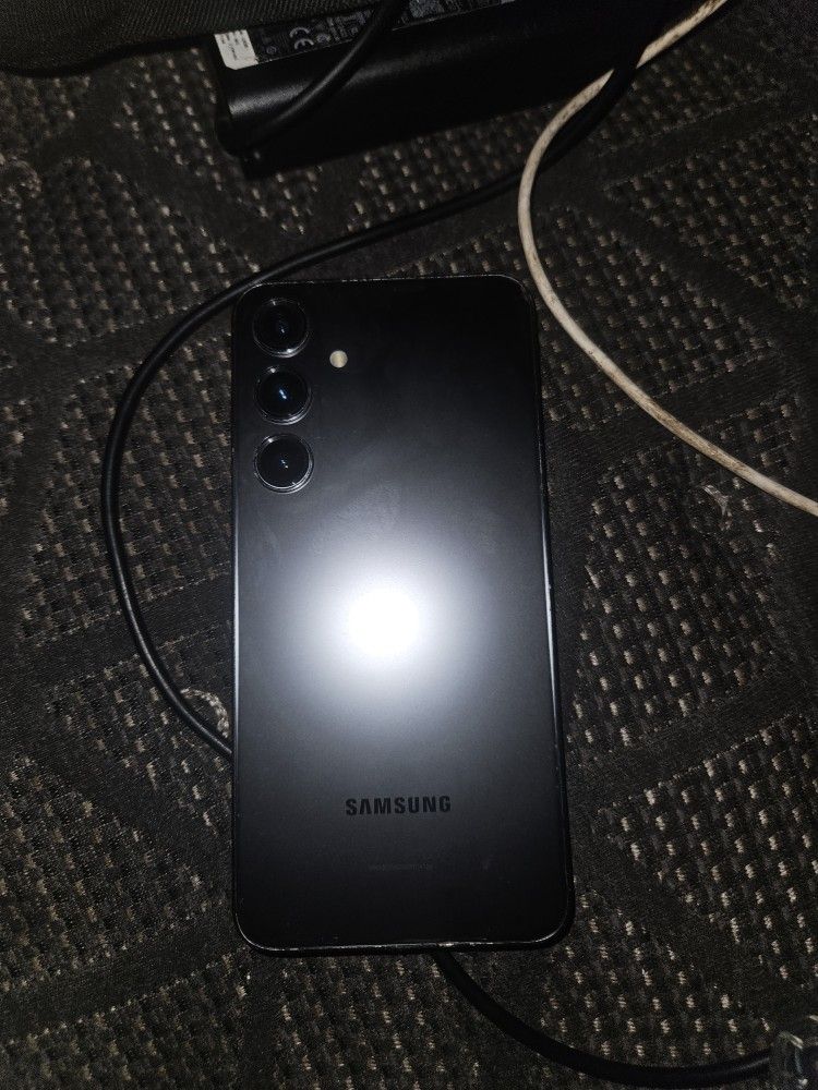 SAMSUNG GALAXY S24 Plus