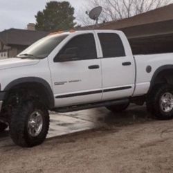 4x4 Power Wagon Dodge Ram 2005