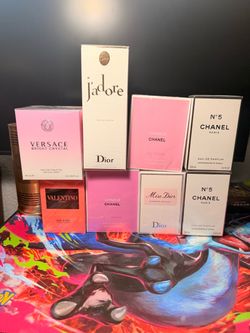 Woman Perfumes