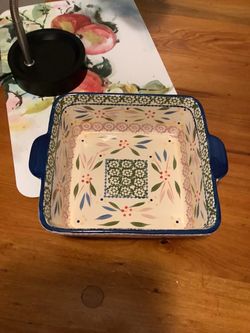 Square temptation bowl 8  x 8 1/2, good for oven and microwave
