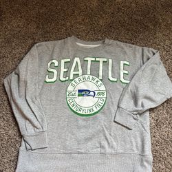 Womens XL Seahawks Sweatshirt 