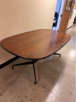 Table available for donation