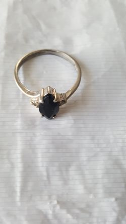 Black stone fashion ring