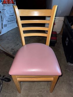 Set of dining chairs