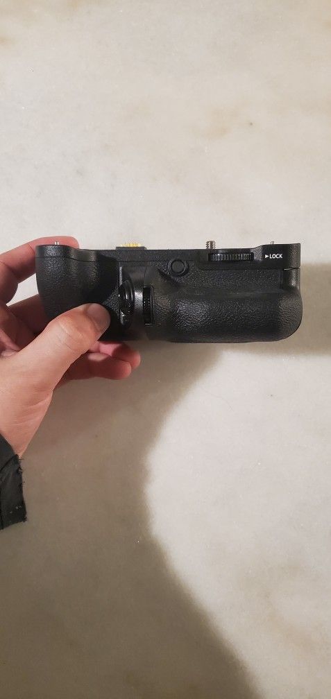 Fujifilm VG-GFX1 Vertical Battery Grip for GFX 50s