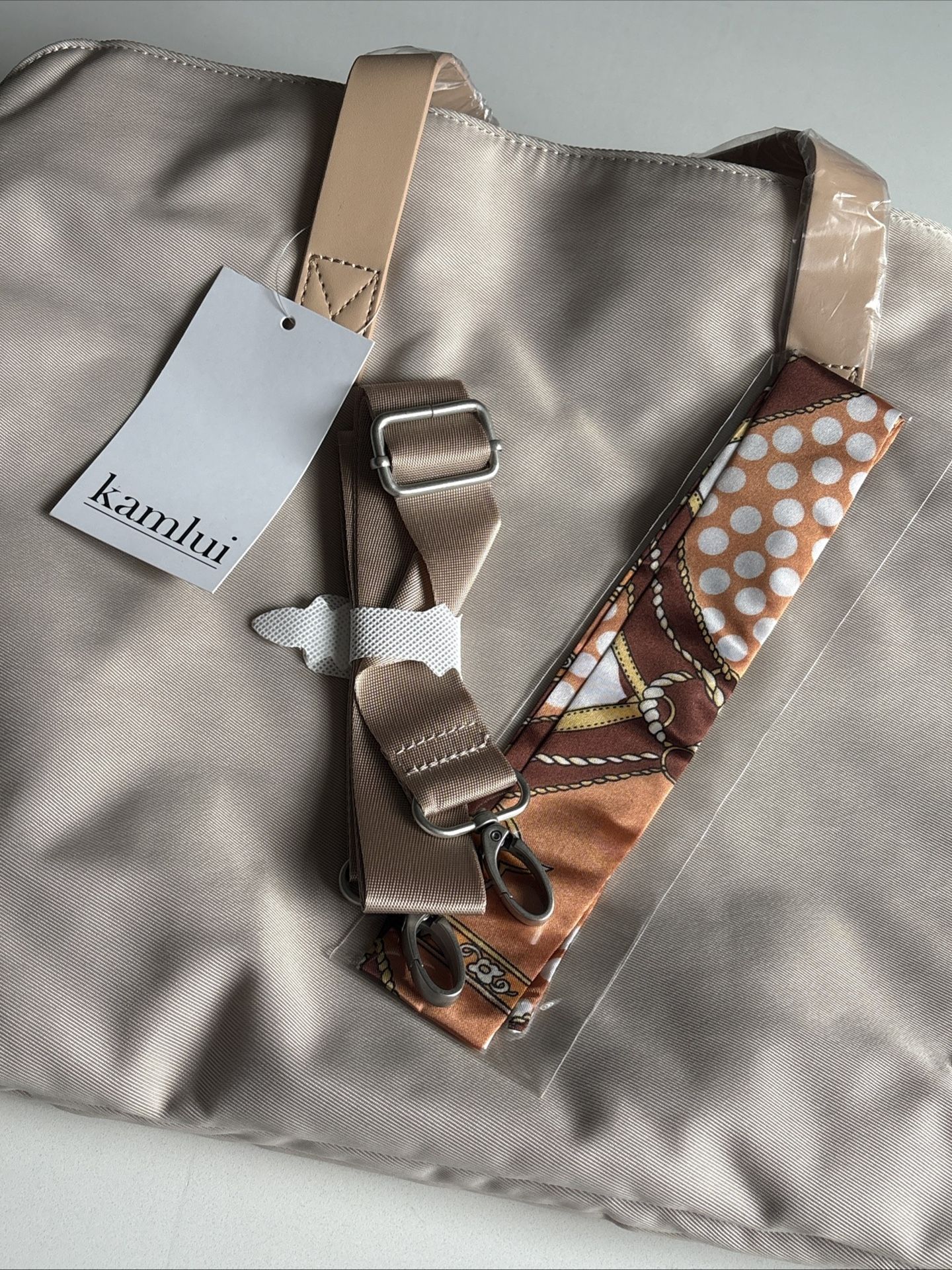 Kamlui Laptop Bag for Women 15.6 inch 16 Compatible / Apple MacBook Laptop Case