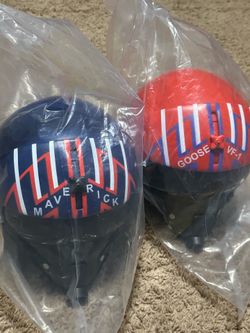 Top gun 40th anniversary, popcorn, bucket helmets Top gun 40th anniversary, popcorn, bucket helmets