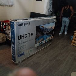 70 Inch Flat Screen TV 