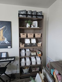 Bookshelves (set of 2)