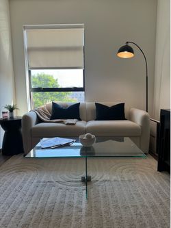Modern Tempered Glass Coffee Table – Minimalist Design