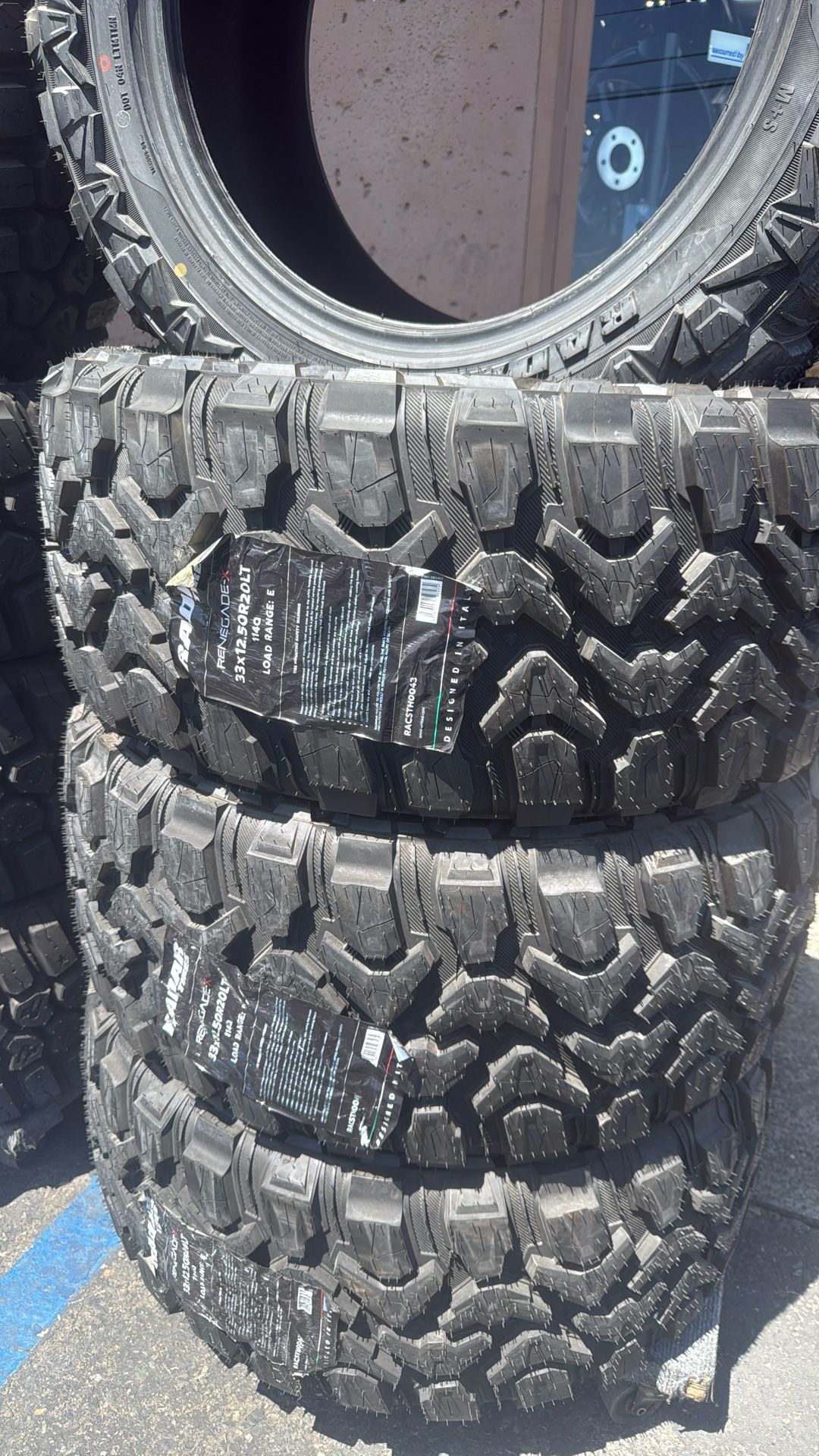 Radar Renegade 33X12.50R20 Tires For Sale