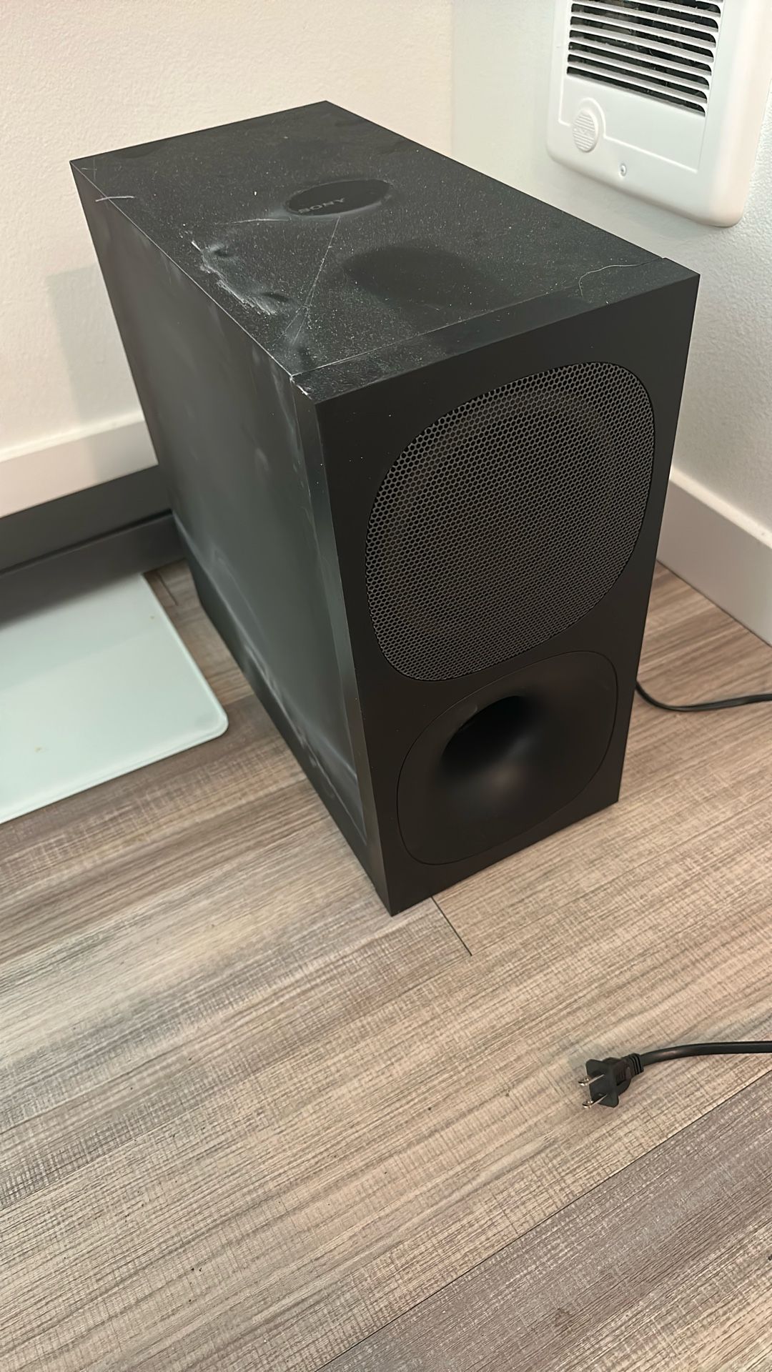 Sony Sound Bar And Woofer