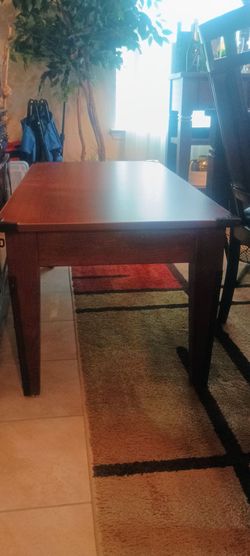 Assorted  tables in various sizes.