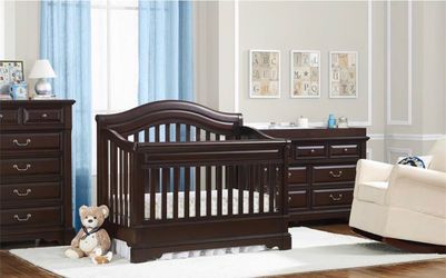 Entire Bed crib dresser set - Bertini Castlebrook