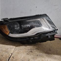 2017 2021 jeep compass right side oem hid headlight 