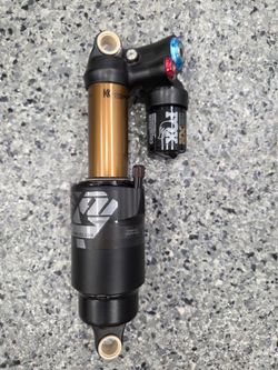 Fox Float X2 Factory Shock. 165MM of travel