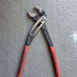 Knipex Pliers 
