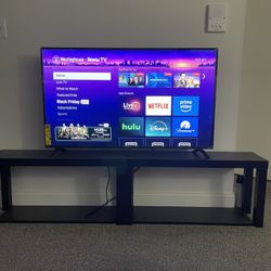 50” 4K Ultra HD + TV Stand 