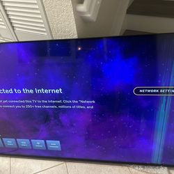 Vizio 75” Smart TV V756-J03 – FOR PARTS / BROKEN SCREEN