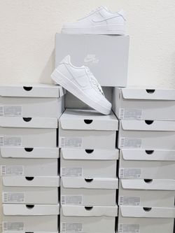 Nike air force 1s