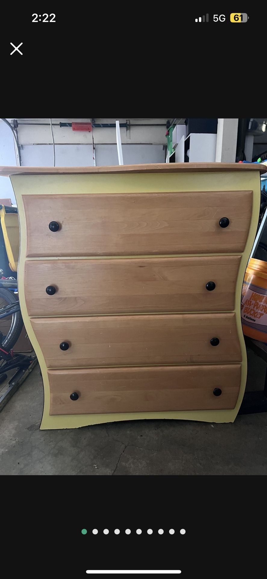 Dresser