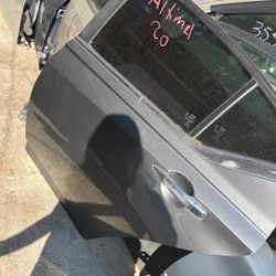 Door For Nissan Altima 2019,2020,2021