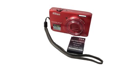 Nikon Coolpix S6300 Digital Camera 16.0MP Red 10X Zoom Compact With Battery