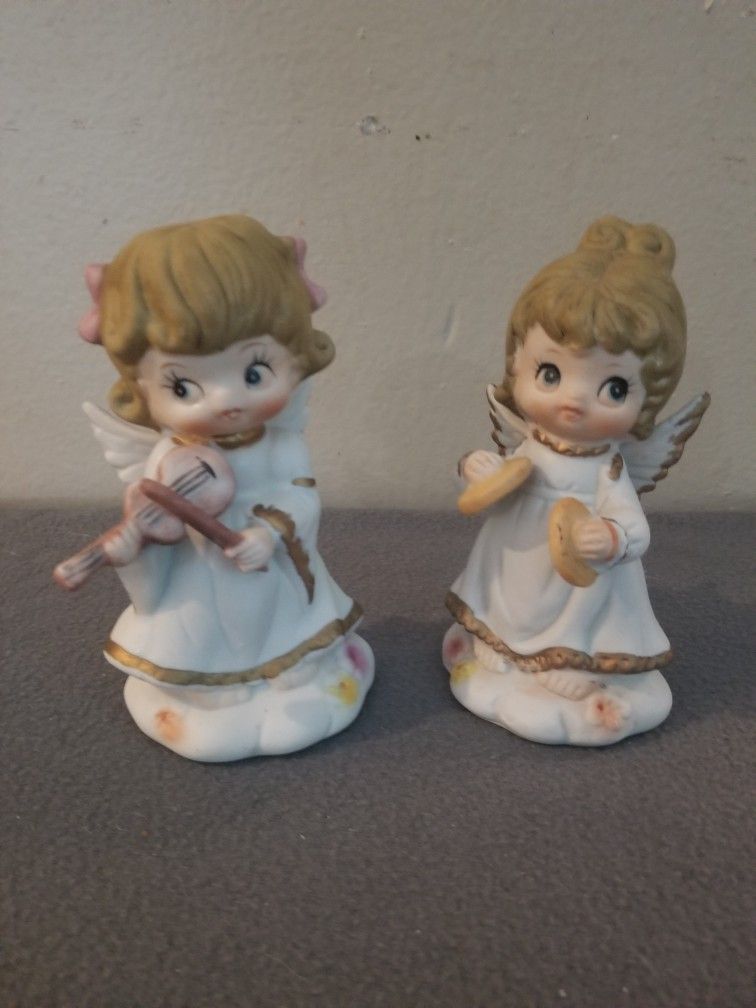 Angel With Instrument Figurines