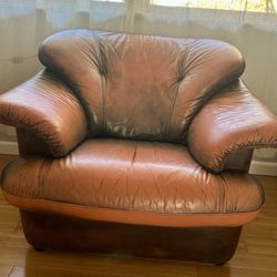 Free Leather Arm Chair
