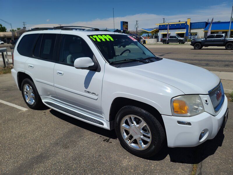 2007 GMC Envoy Denali