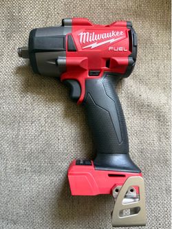 Milwaukee M18 FUEL Mid-Torque 1/2” Impact Wrench – Excellent Condition