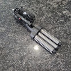 Revlon 3 Barrel Jumbo Hair Waver With Ceramic Tourmaline Coating