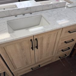 Tobana 42 in. Single Sink Weathered Tan Bath Vanity with White Engineered Marble Top