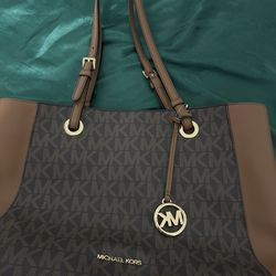 Michael Kors Bag For Women