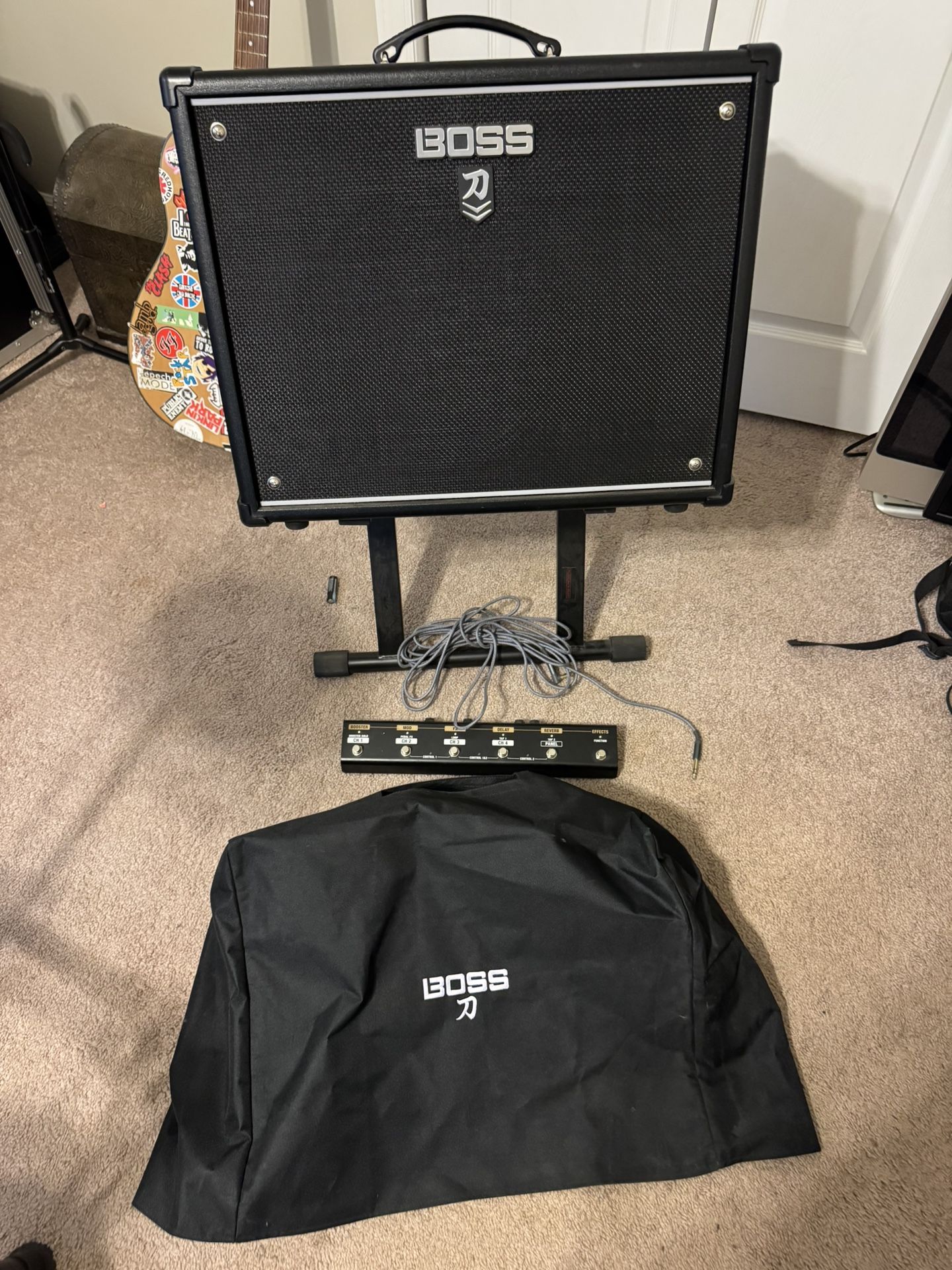 Boss katana MK 100