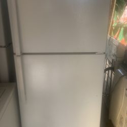 Ge Refrigerator 