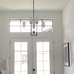 Foyer chandelier 