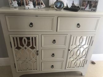 Beautiful White Decor 