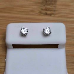 Moissanite earrings 0.5 Ct/ 1.0 Cttw