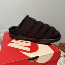 Nike Burrow SE Slippers – Black – Men’s 9 & 10 – Brand New