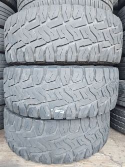 37x12.50x17  Toyo