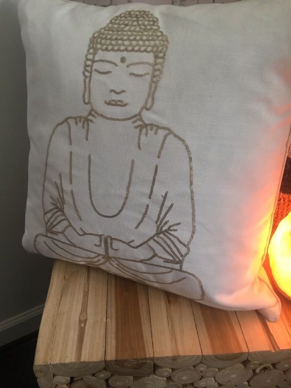 Buddha pillow