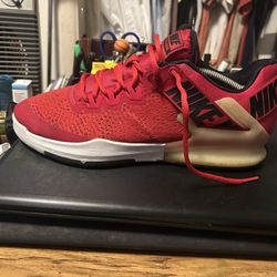 Nike Zoom Domination TR Gym Red