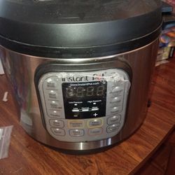 Instant Pot 6qt Never Used