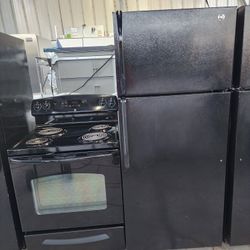 GE Refrigerator & Electric Range 