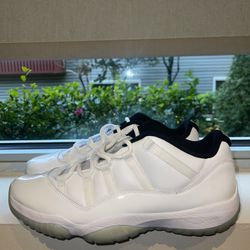 Nike Air Jordan 11 Retro Low Legend Blue size 12