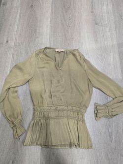 Like new olive dressy blouse size small