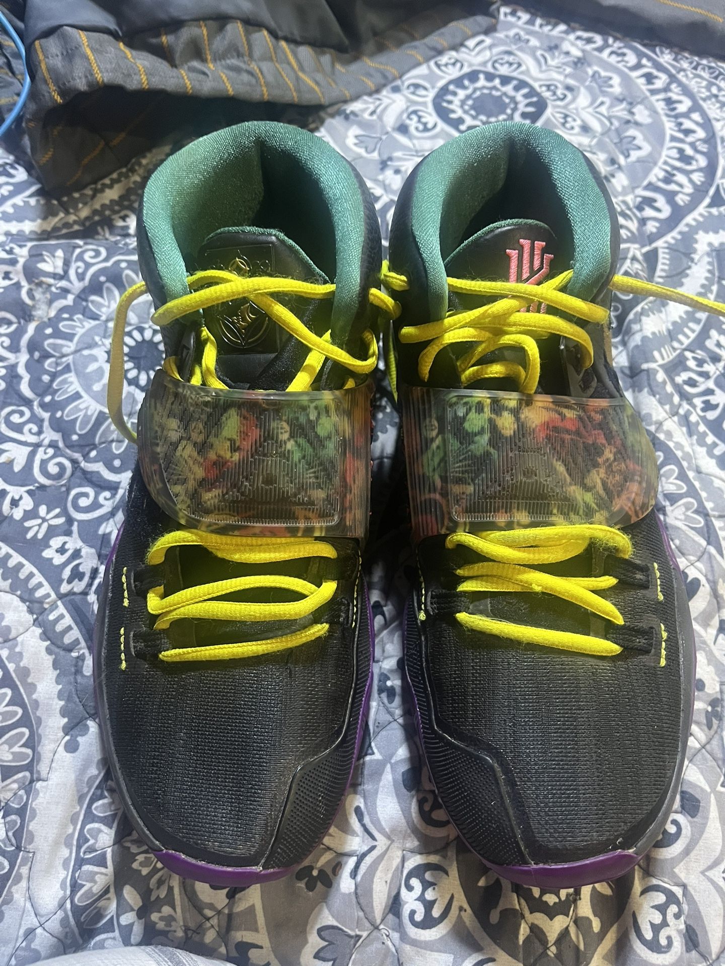 Kyrie 6’s Chinese New Years Edition